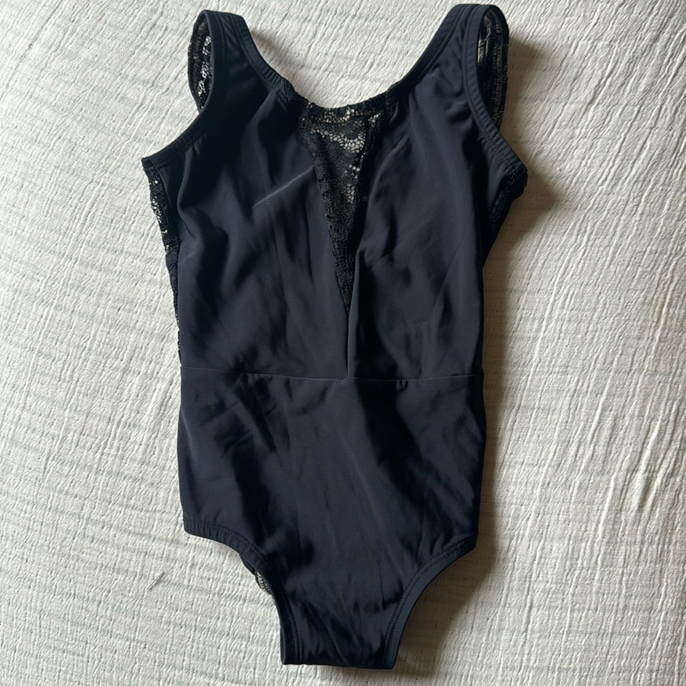 Luckyleo DART black lace! Excellent condition XS